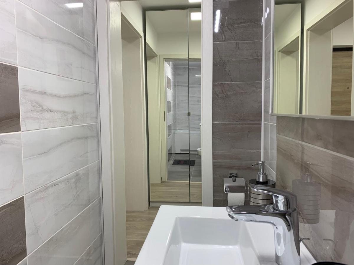 Mery Apartment Galati  Exterior photo